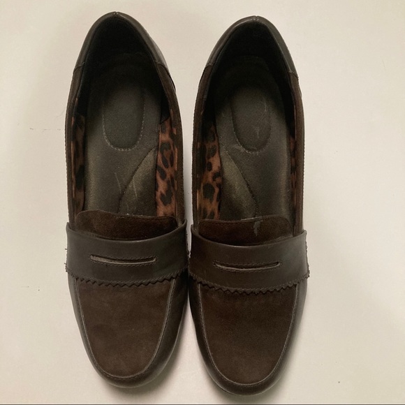 ❄️ Clark’s Bendables Two tone leather loafer heel - Picture 4 of 8